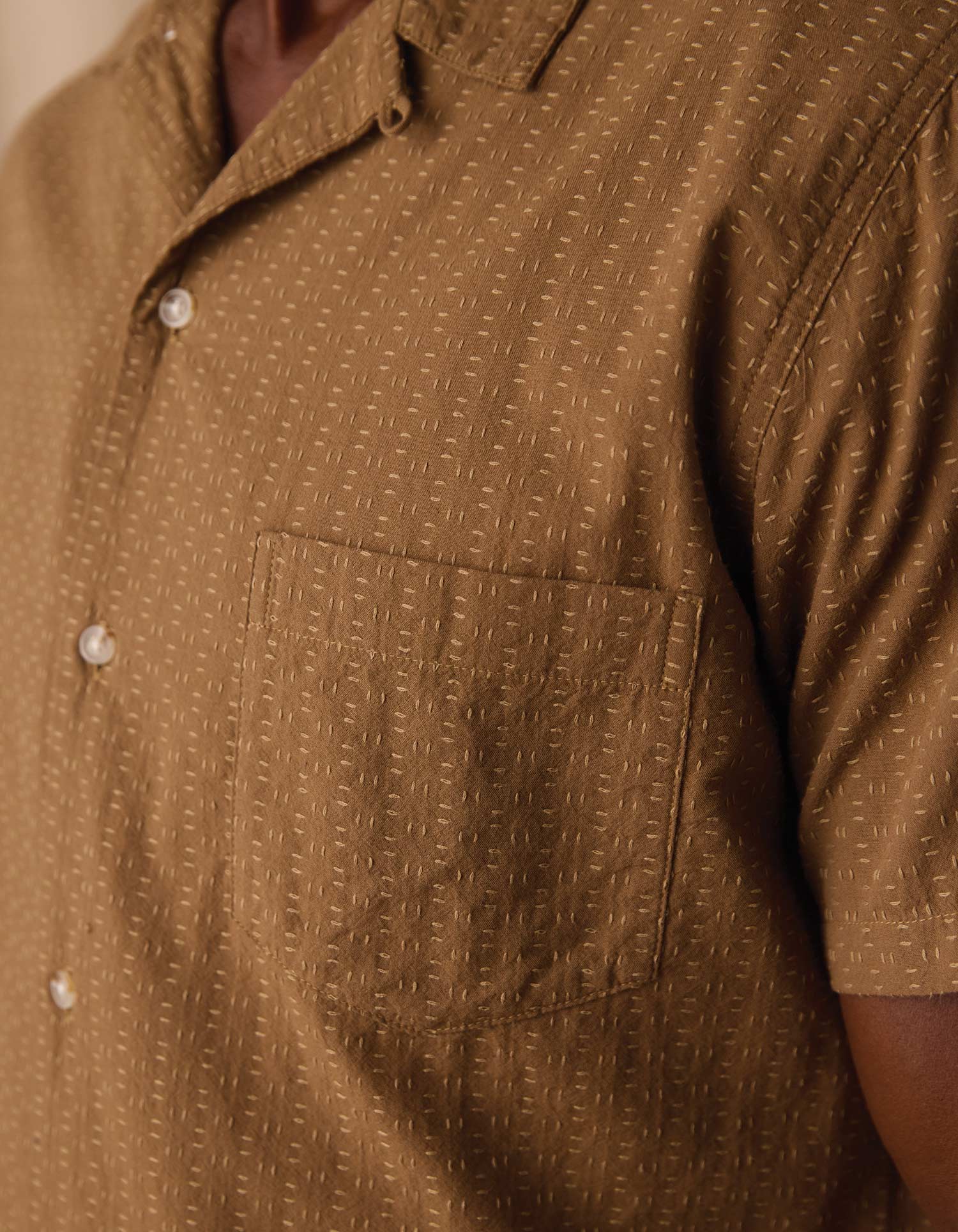 Freshwater Resort Shirt in Dark Khaki - Image 2