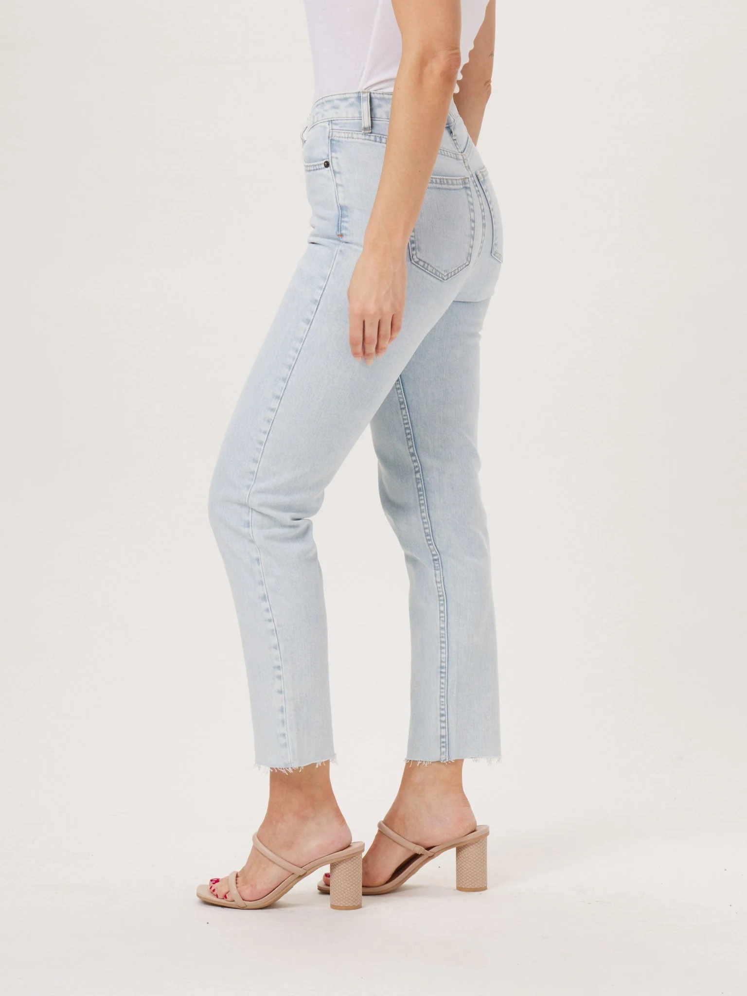 Hi-Rise Ankle Skimmer in Light Wash - Image 3