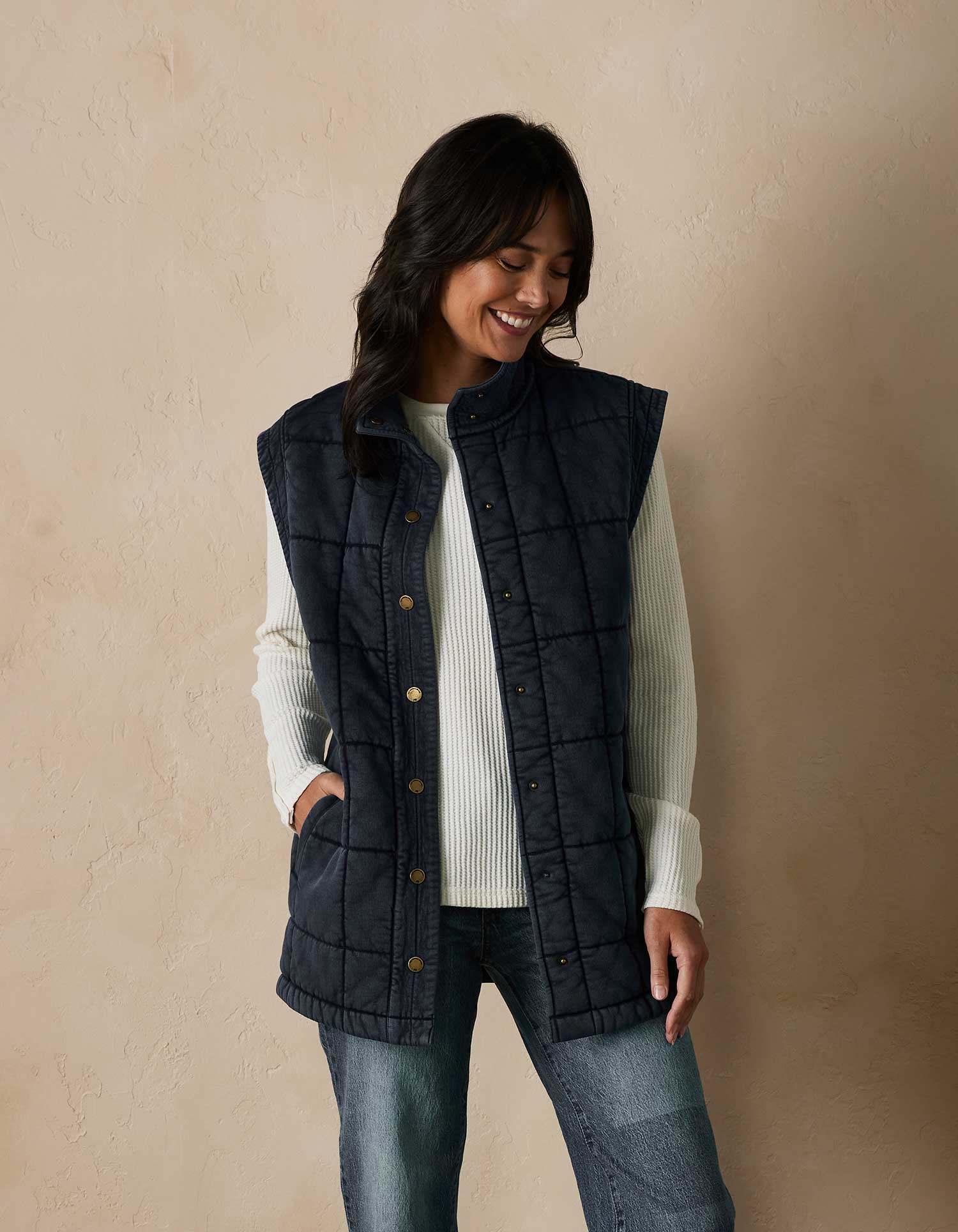 Jackie Premium Fleece Quilted Vest in Dark Indigo - Image 2