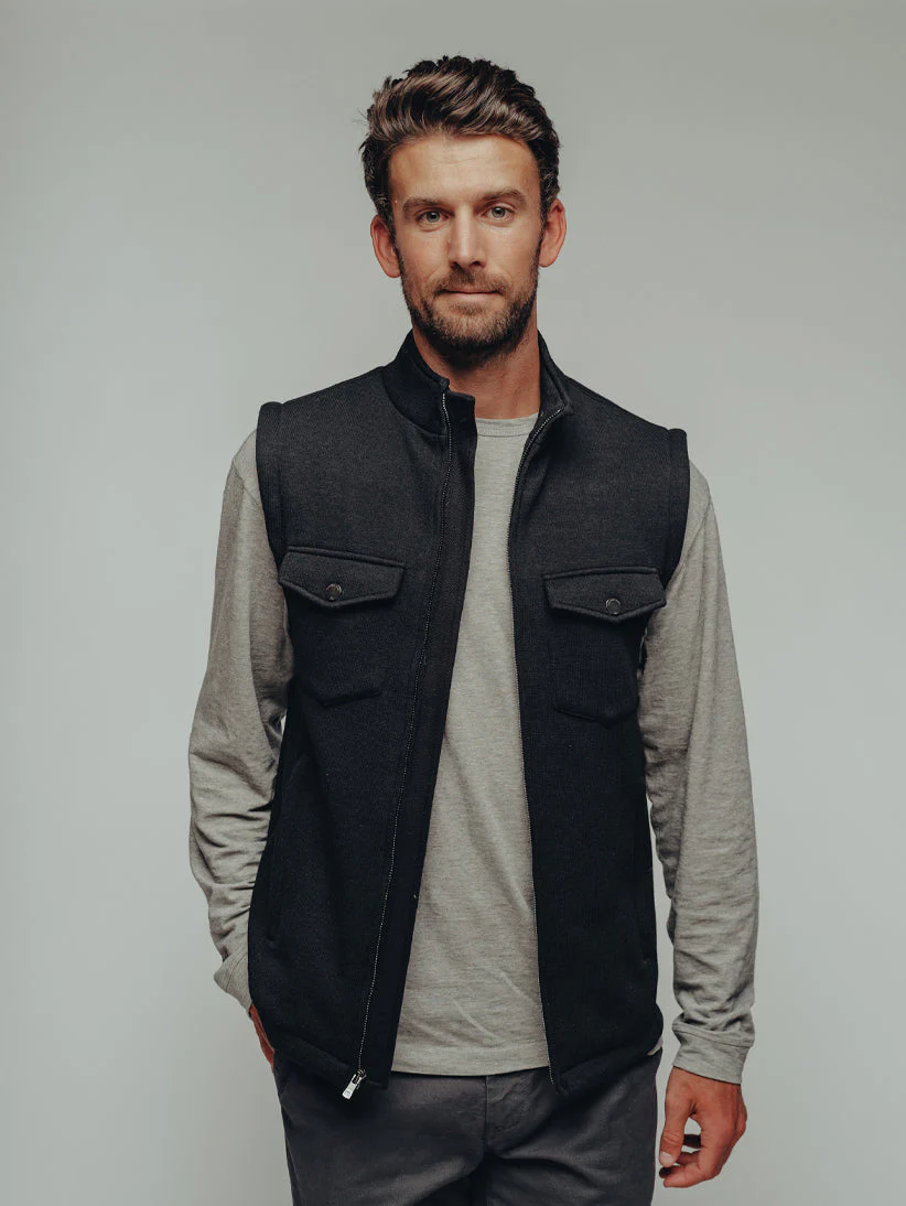 Lincoln Fleece Vest - Image 3