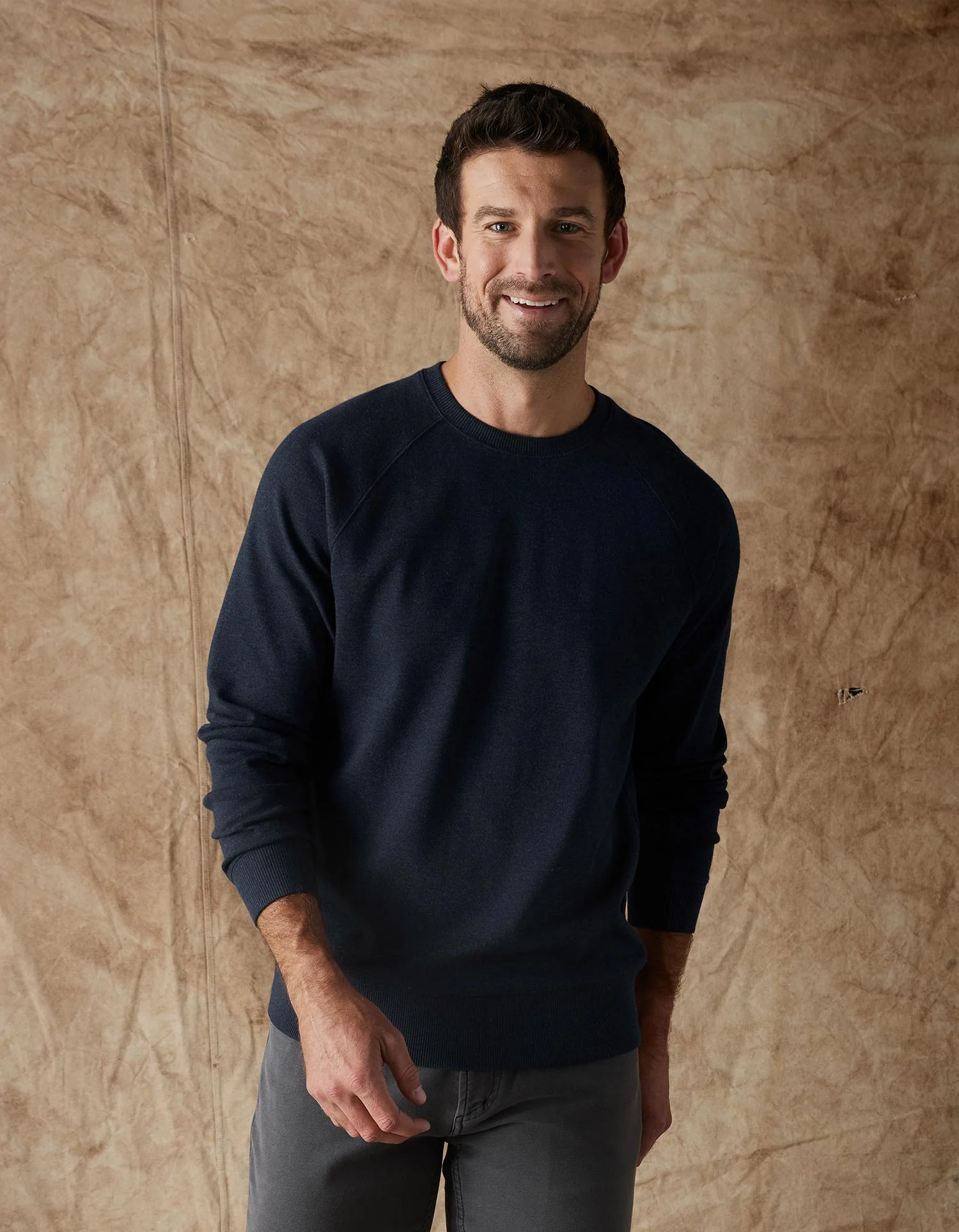 Puremeso Everyday Crew in Navy - Image 2