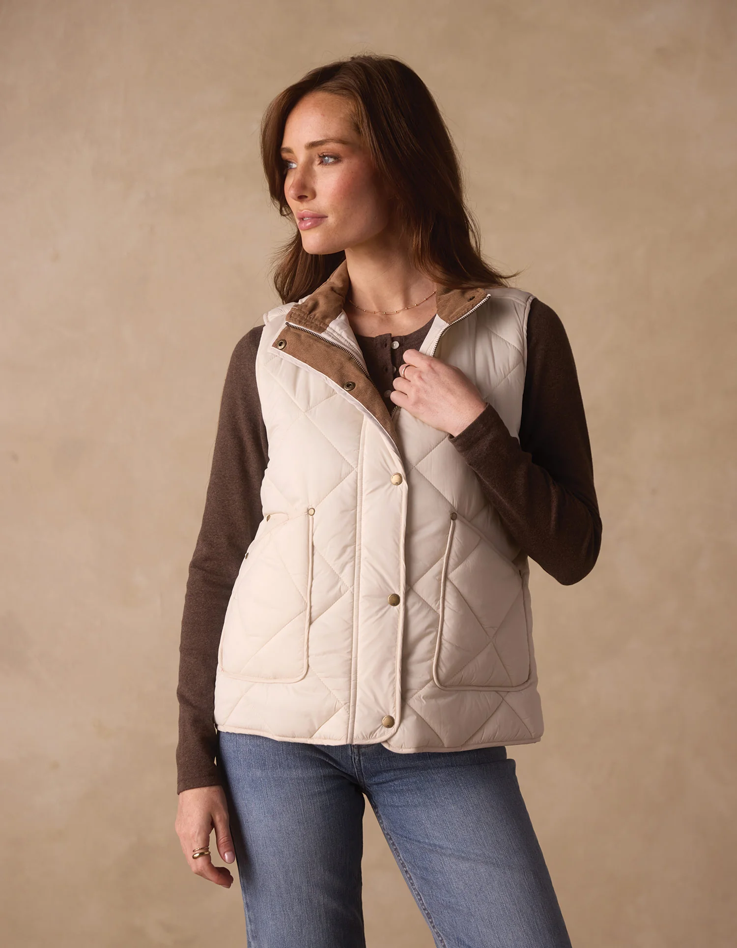 Quilted Liner Vest in Ecru/Dark Taupe - Image 3