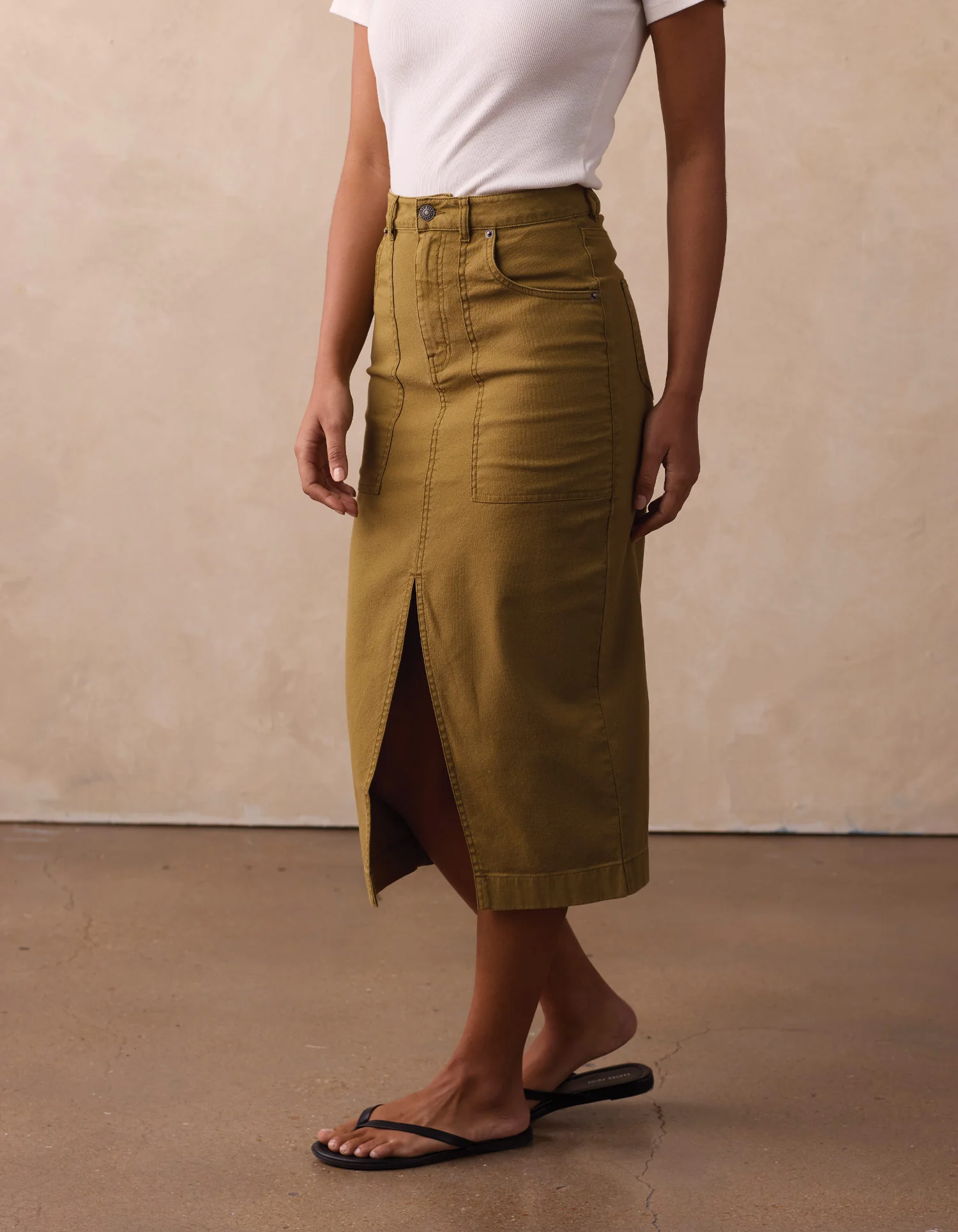 Scout Canvas Shipyard Skirt in Tobacco - Image 3