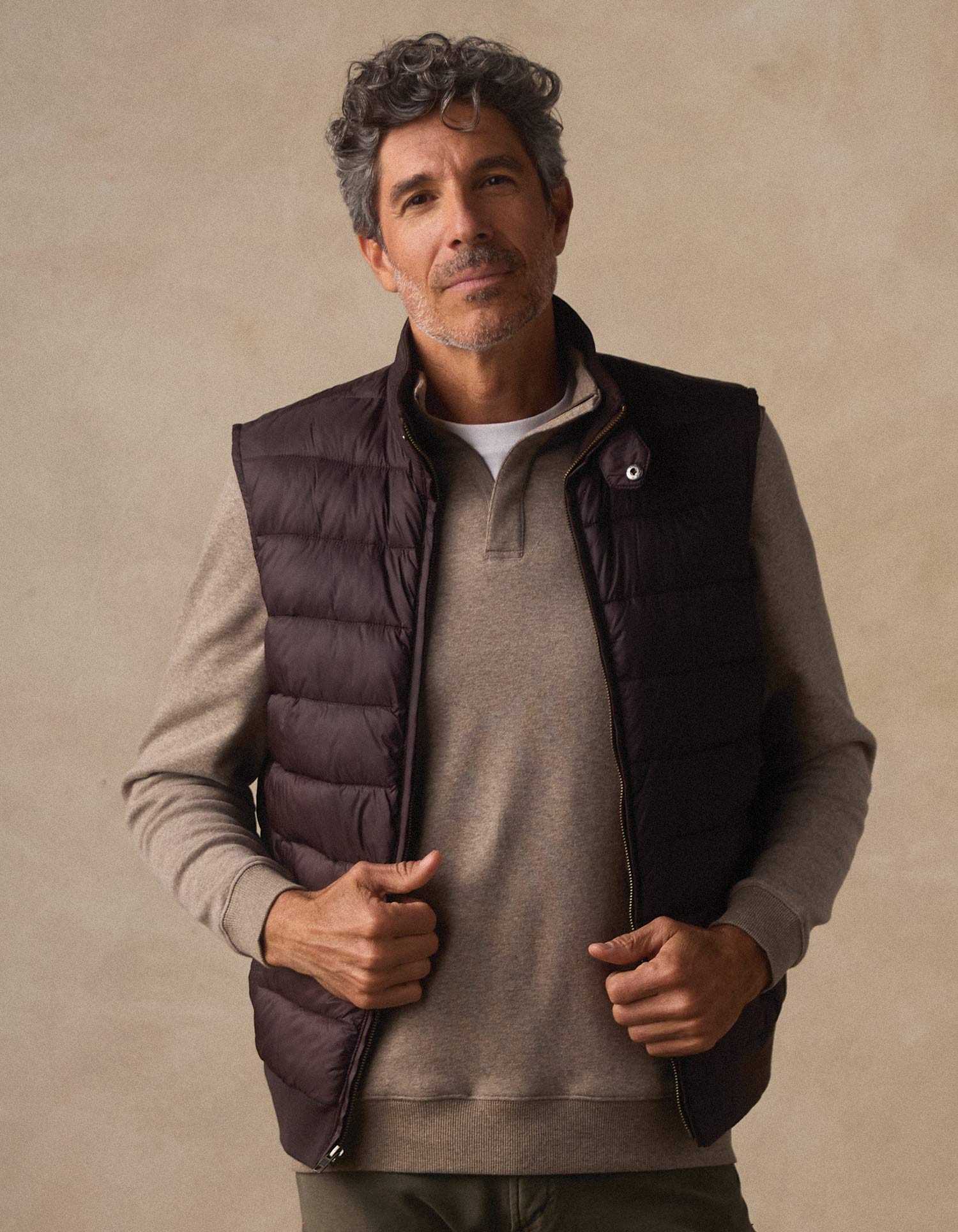 Sportivo Quilted Vest in Dark Brown - Image 4