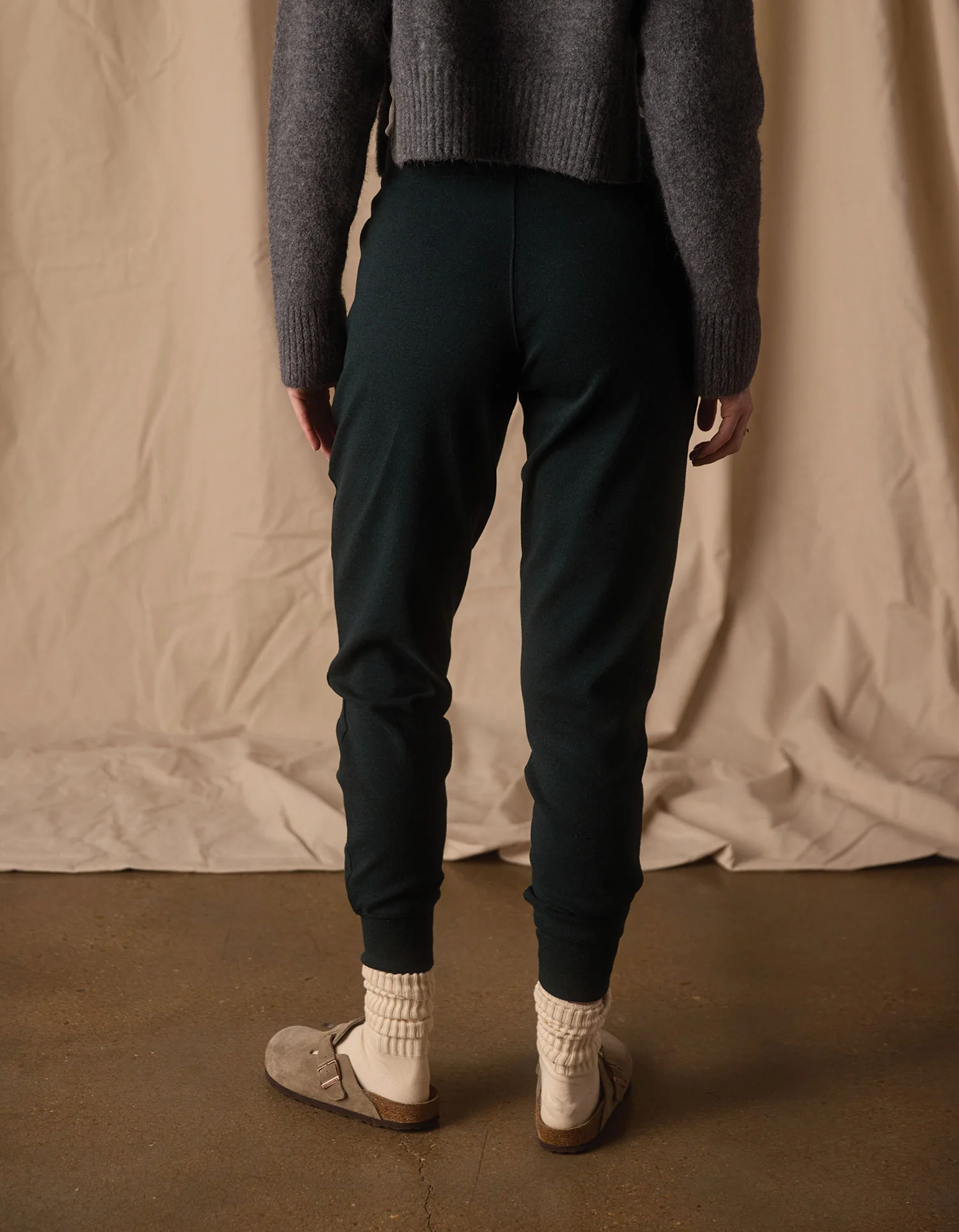 Women's Puremeso Everyday Jogger in Emerald - Image 5